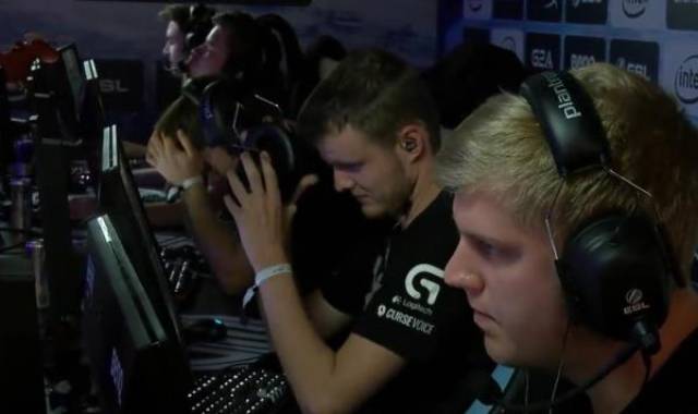 德甲半场：阿莫拉1射1传，威默破门，沃尔夫斯堡2-0柏林联合