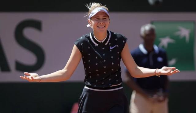 澳超战报：隆恩补时远射绝杀，布里斯班狮吼1-0阿德莱德联