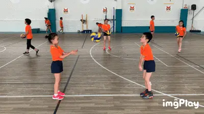 读对手方向准吗？（能否精准判断对手动向？）