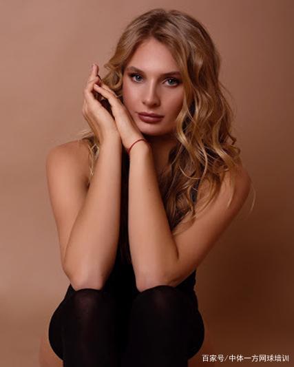 手和裁判的 手和裁判的